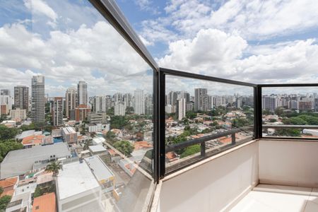 Apartamento à venda com 198m², 3 quartos e 3 vagasVaranda da Suíte 3
