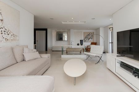 Apartamento à venda com 198m², 3 quartos e 3 vagasSala