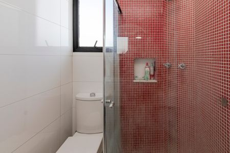 Apartamento à venda com 198m², 3 quartos e 3 vagasBanheiro da Suíte 2