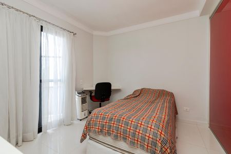 Apartamento à venda com 198m², 3 quartos e 3 vagasSuíte 2