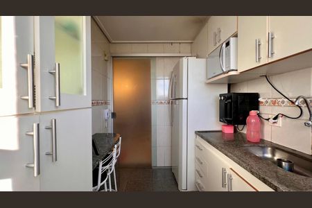 Apartamento à venda com 145m², 3 quartos e 1 vagacozinha