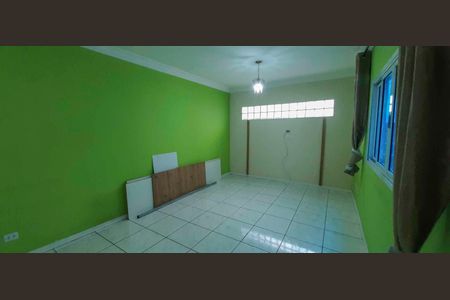 Sala de Estar de casa à venda com 3 quartos, 180m² em Cipava, Osasco