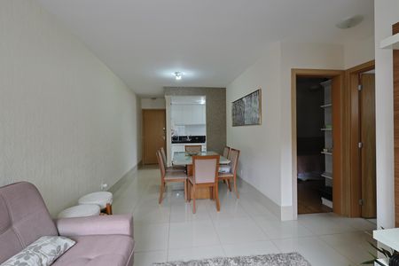 Sala de apartamento à venda com 2 quartos, 64m² em Carmo, Belo Horizonte