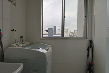 Apartamento à venda com 64m², 2 quartos e 2 vagasÁrea de Serviço