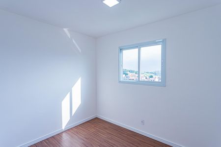 Quarto 1 de apartamento para alugar com 2 quartos, 38m² em Jardim Bandeirantes, São Paulo