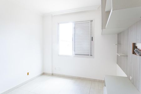 Apartamento à venda com 221m², 3 quartos e 3 vagasQuarto 2