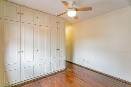 Casa para alugar com 220m², 4 quartos e 2 vagasQuarto 3