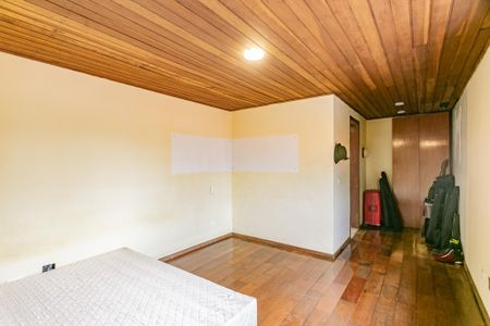 Casa para alugar com 220m², 4 quartos e 2 vagasQuarto 2