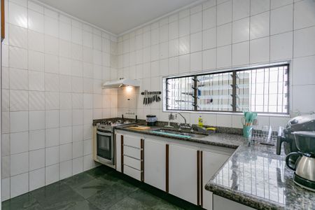 Casa para alugar com 220m², 4 quartos e 2 vagasCozinha