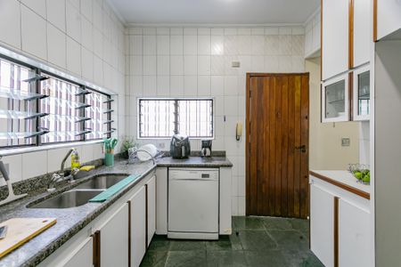 Casa para alugar com 220m², 4 quartos e 2 vagasCozinha