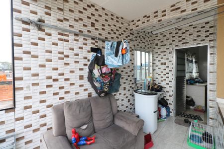 Casa à venda com 296m², 1 quarto e 1 vaga Casa à venda com 296m², 1 quarto e 1 vagaÁrea de Serviço - Casa 02