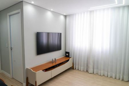 Sala de apartamento para alugar com 2 quartos, 36m² em Vila Mira, São Paulo