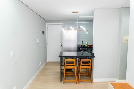 Sala de apartamento para alugar com 2 quartos, 36m² em Vila Mira, São Paulo