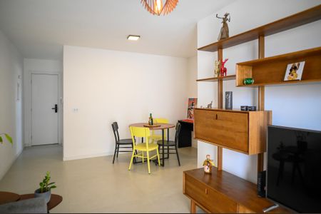 Sala de apartamento para alugar com 3 quartos, 67m² em Jardim Vergueiro (sacoma), São Paulo