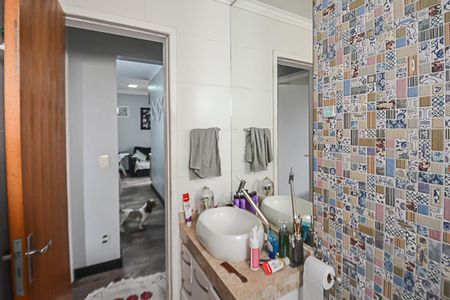 Apartamento à venda com 68m², 3 quartos e 1 vaga Apartamento à venda com 68m², 3 quartos e 1 vagaBanheiro