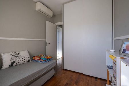Apartamento à venda com 121m², 3 quartos e 2 vagasQuarto 2