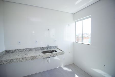 Apartamento para alugar com 65m², 2 quartos e sem vagaCozinha e Área de Serviço