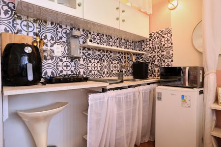 Studio para alugar com 15m², 1 quarto e sem vaga Studio para alugar com 15m², 1 quarto e sem vagaKitnet