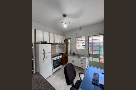 Cozinha de casa para alugar com 1 quarto, 49m² em Jardim Seckler, São Paulo