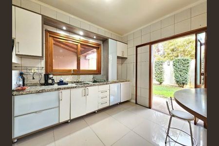 Cozinha  de casa para alugar com 3 quartos, 150m² em Estância Velha, Canoas