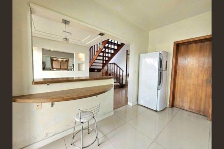 Cozinha  de casa para alugar com 3 quartos, 150m² em Estância Velha, Canoas