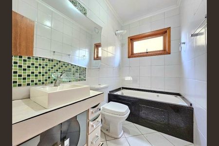 Casa à venda com 150m², 3 quartos e 2 vagasBanheiro 2