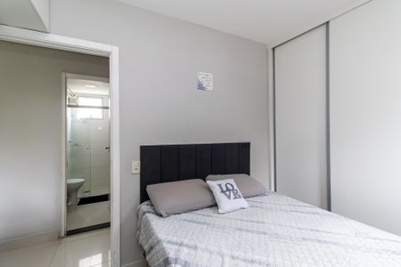 Apartamento à venda com 45m², 2 quartos e 1 vaga Apartamento à venda com 45m², 2 quartos e 1 vagaQuarto 1