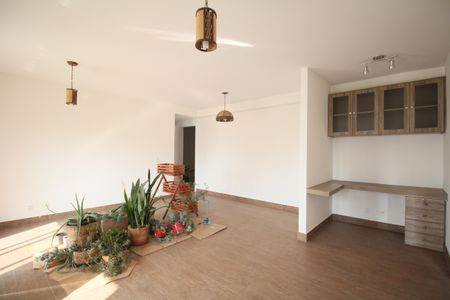 Apartamento para alugar com 89m², 2 quartos e 2 vagasSala