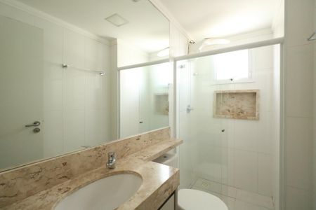 Apartamento à venda com 93m², 3 quartos e 2 vagasBanheiro da Suíte