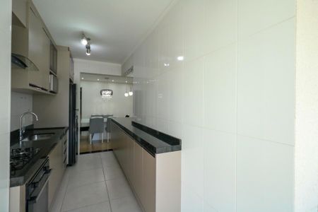 Apartamento à venda com 93m², 3 quartos e 2 vagasCozinha