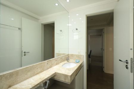 Apartamento à venda com 93m², 3 quartos e 2 vagasBanheiro