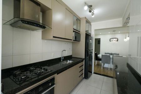 Apartamento à venda com 93m², 3 quartos e 2 vagasCozinha