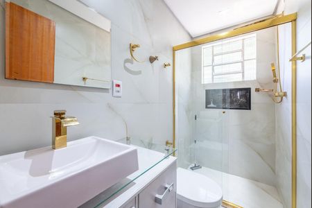 Casa à venda com 306m², 3 quartos e 3 vagasBanheiro 5