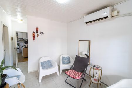 Casa à venda com 150m², 2 quartos e 3 vagasSala