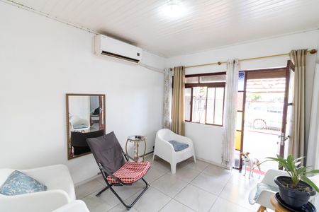 Casa à venda com 150m², 2 quartos e 3 vagasSala