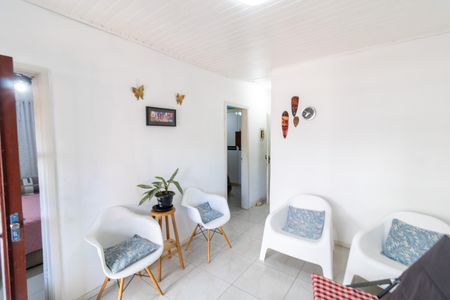 Casa à venda com 150m², 2 quartos e 3 vagasSala