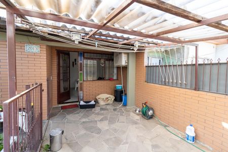 Casa à venda com 150m², 2 quartos e 3 vagasEntrada