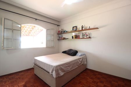 Casa para alugar com 2000m², 4 quartos e 4 vagasQuarto 2 - Suíte