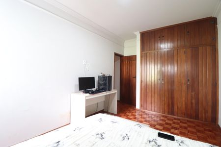 Casa para alugar com 2000m², 4 quartos e 4 vagasQuarto 4 - Suíte