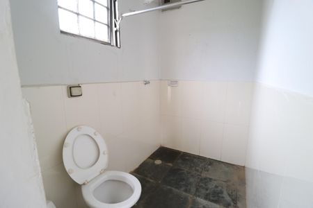 Casa para alugar com 2000m², 4 quartos e 4 vagasBanheiro da Piscina