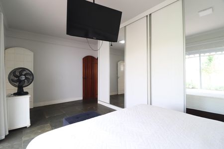 Casa para alugar com 2000m², 4 quartos e 4 vagasQuarto 1 - Suíte