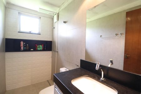 Casa para alugar com 2000m², 4 quartos e 4 vagasBanheiro do Quarto 4