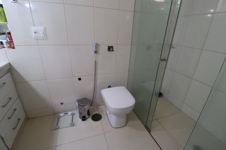 Casa para alugar com 2000m², 4 quartos e 4 vagasBanheiro do Quarto 3