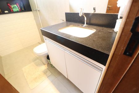 Casa para alugar com 2000m², 4 quartos e 4 vagasBanheiro do Quarto 4