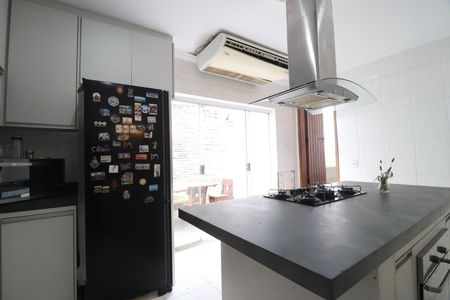 Casa para alugar com 2000m², 4 quartos e 4 vagasCozinha