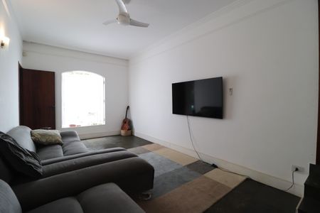 Casa para alugar com 2000m², 4 quartos e 4 vagasSala