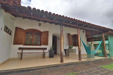 Casa para alugar com 2000m², 4 quartos e 4 vagasVaranda da Sala