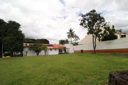 Casa para alugar com 2000m², 4 quartos e 4 vagasQuintal