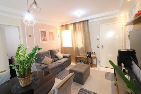 Sala de apartamento à venda com 2 quartos, 50m² em Setor Militar, Osasco