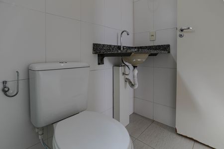 Apartamento para alugar com 57m², 2 quartos e 1 vagaBanheiro - Quarto 2 - Suíte